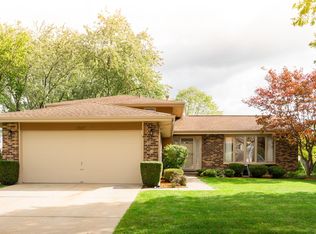 1287 N Scarlet Dr, Addison, IL 60101