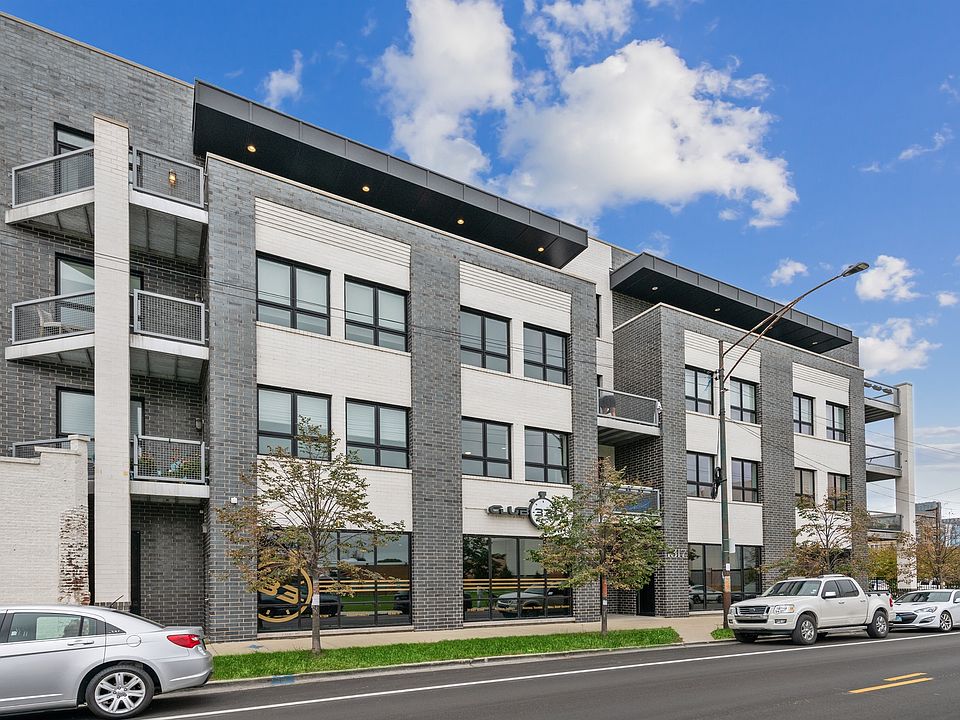 1st image of 1317 N Larrabee St #401