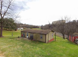 467 Old Goose Creek Rd, Fishersville, VA 22939