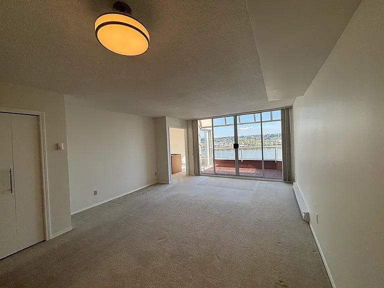 1065 Quayside Dr #1702 — Photo 5