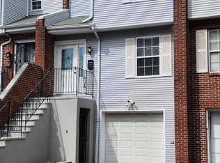 5 Weequahic Ave #1, Newark, NJ 07112