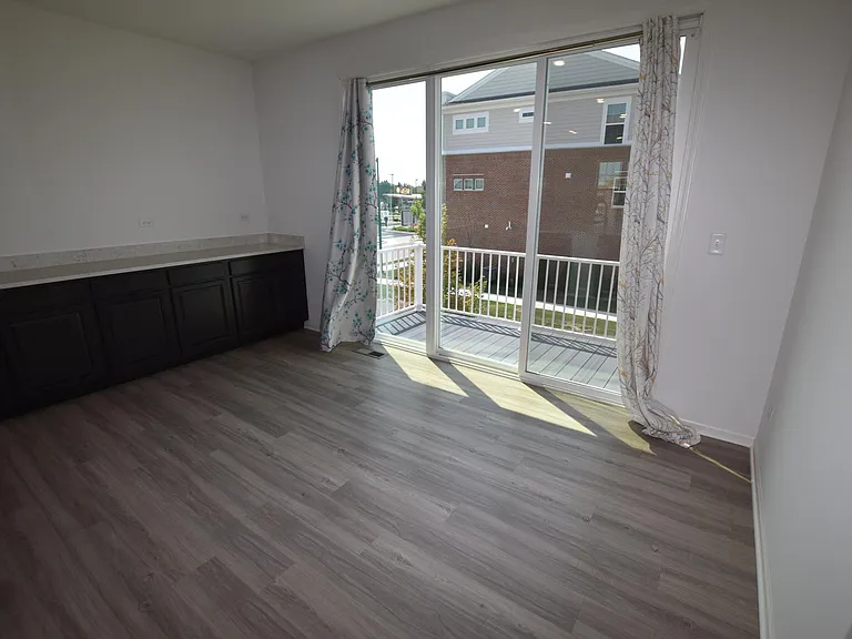 2945 Showplace Dr — Photo 20