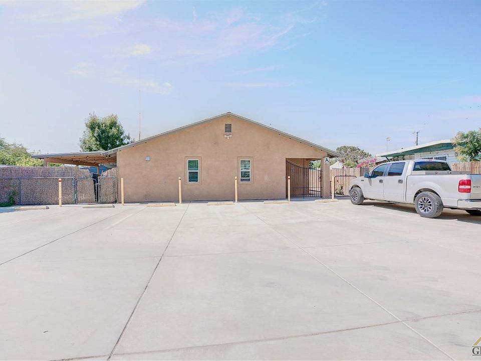 2117 Holly Ave, Bakersfield, CA 93307 Zillow