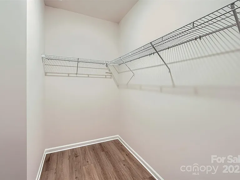5944 Oak Branch Cir #5944 — Photo 6