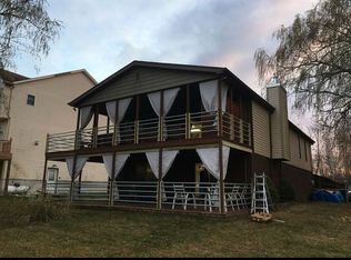 4041 S Fairway Dr, Lake Ariel, PA 18436