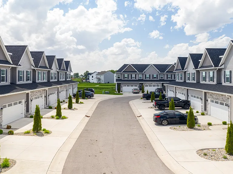 Harbor Town Townhomes — Photo 26