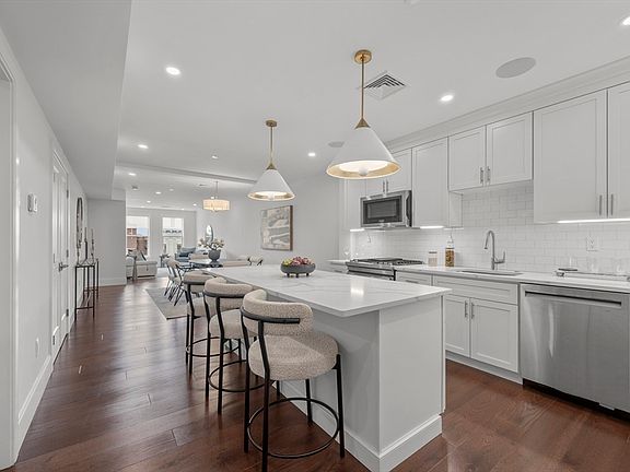 2nd image of 480 W Broadway #303
