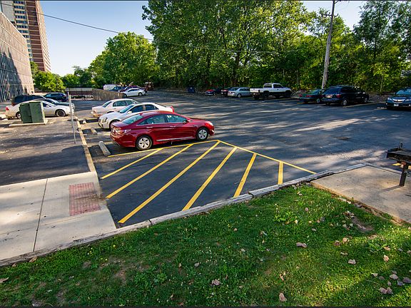 5th image of 6531 S Lowe Ave #C91d0697a