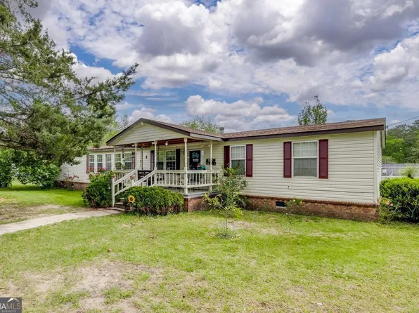 12 Meadowbrook Way, Ellabell, GA 31308