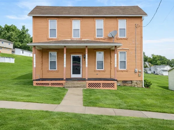 15 Main St, Taylorstown, PA 15365