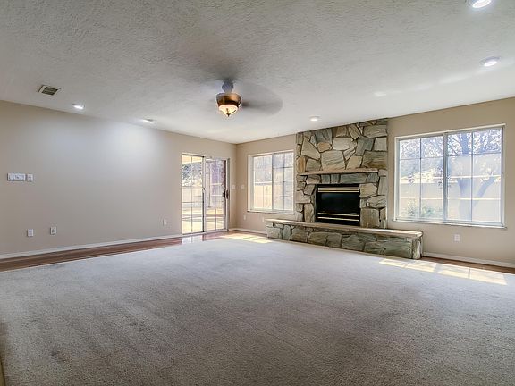 4th image of 4904 Deborah Ave NW