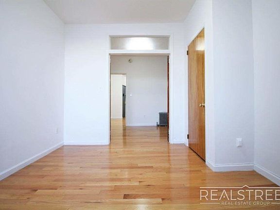 5th image of 183 7th Ave APT 5A