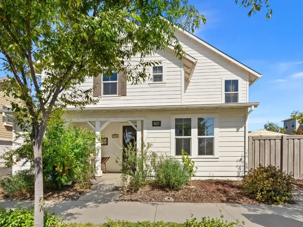 1704 Vine St, Davis, CA 95616