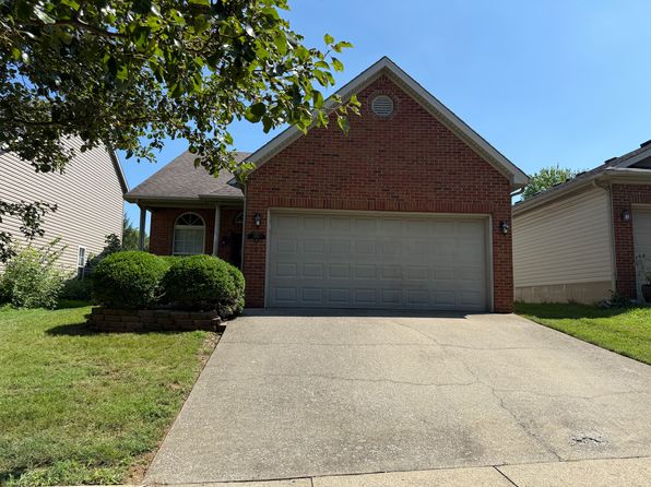 3061 Caddis Ln