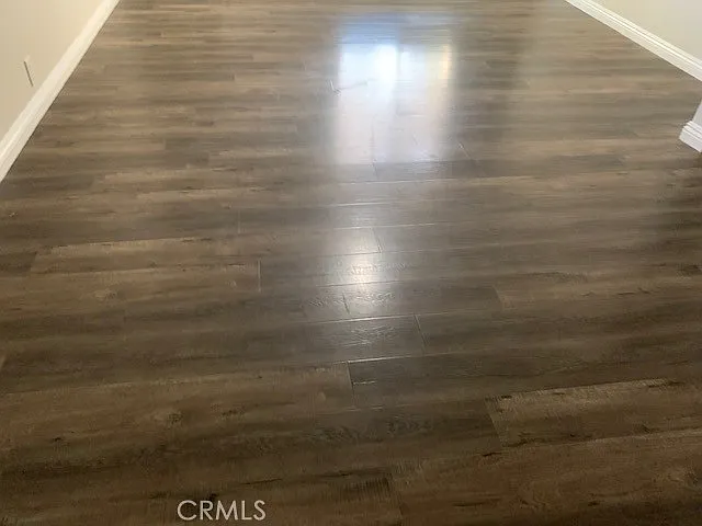 2 bed, 752 sqft, $2,300 — Photo 3