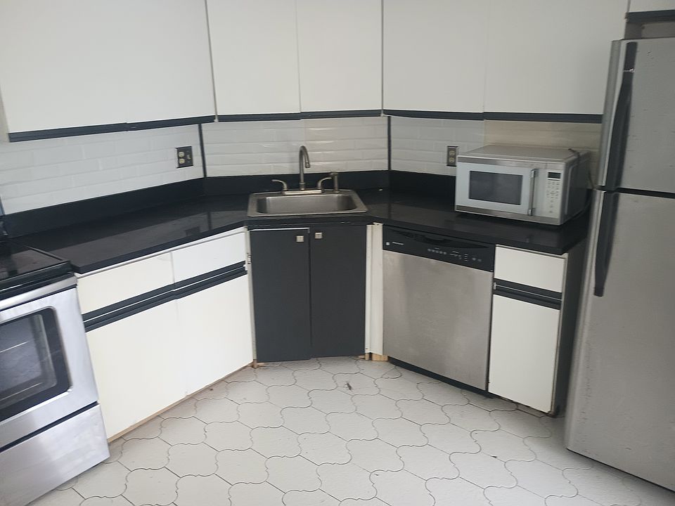 1st image of 3360 Spanish Moss Ter APT 413