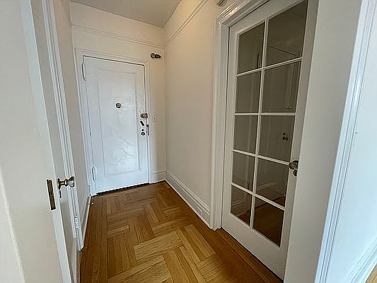 3rd image of 110 W 96th St APT 12D