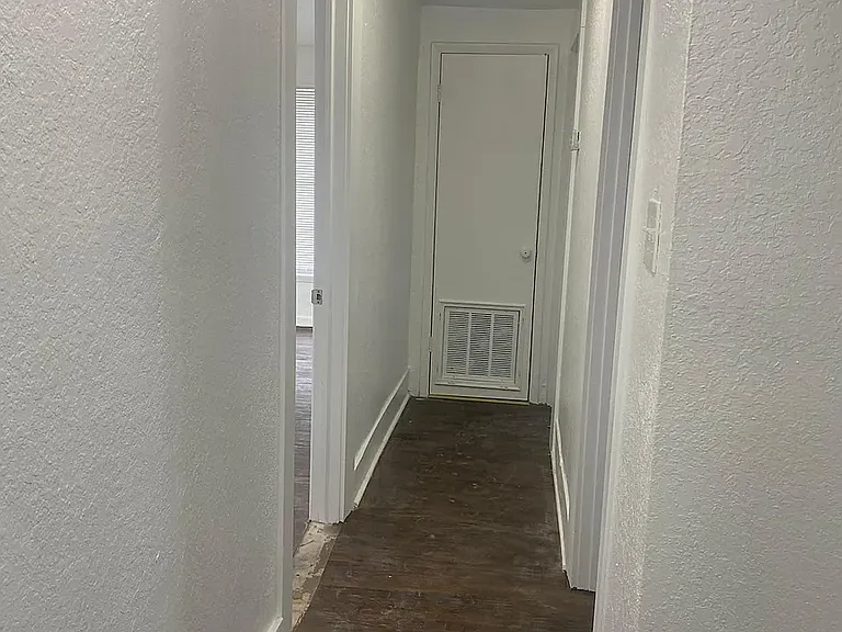 1513 E Lake Ave — Photo 9