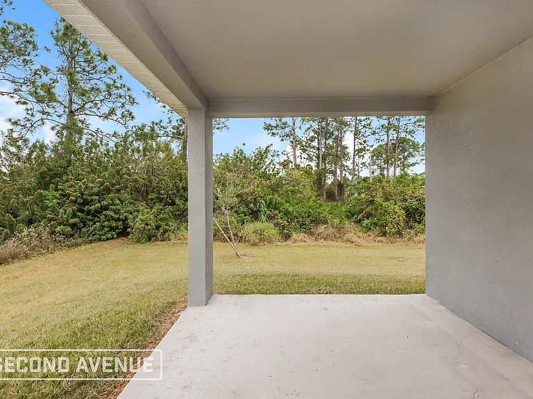 736 Barcia St E — Photo 21