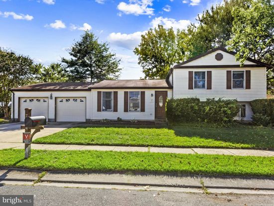 7684 Tuckerman Dr, Hanover, MD 21076