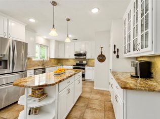 11915 Quail Creek Dr, Houston, TX 77070
