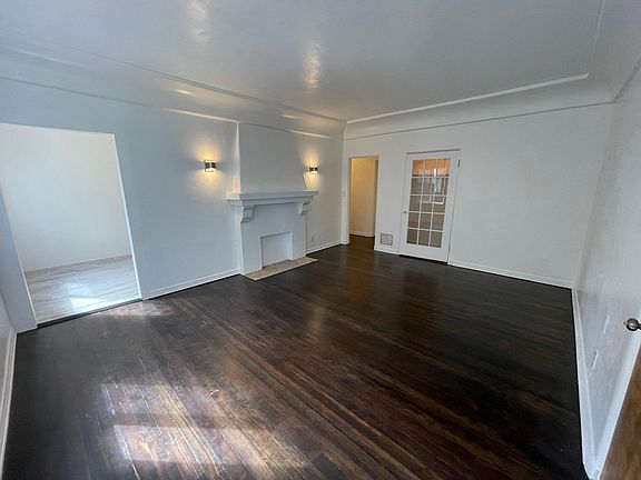 2nd image of 4266 Leimert Blvd