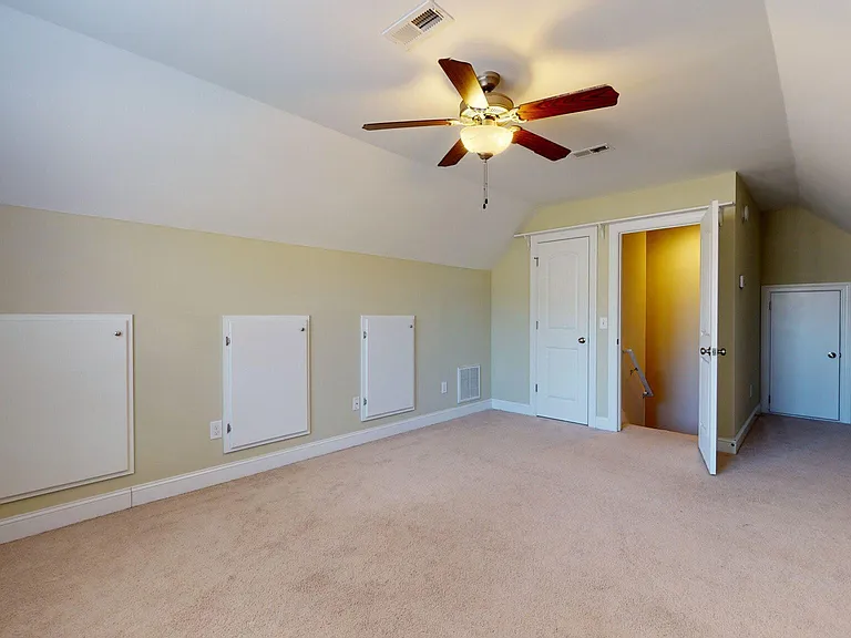 505 Pinehurst Cir — Photo 53