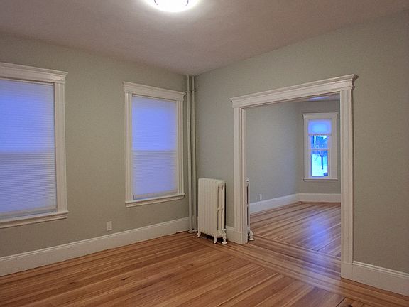2nd image of 394 Ashmont St #3