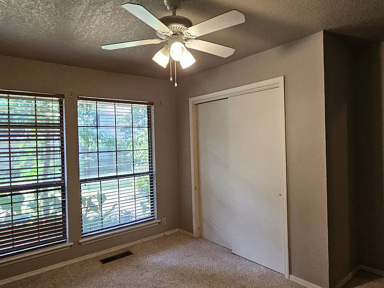 1006 Sunny Brook Dr — Photo 35