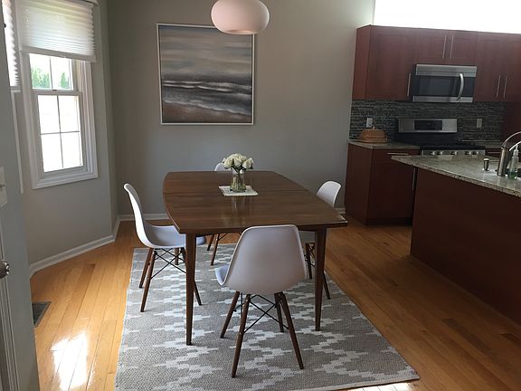 5th image of 50604 Goldenview Dr