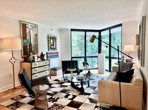 2870 Pharr Court South NW APT 407, Atlanta, GA 30305