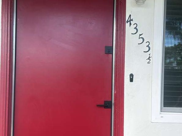 4349-59 1/2 College Ave #4353