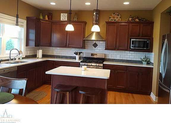 3rd image of 10618 Ireland Dr