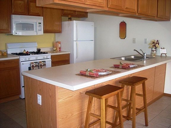 4th image of 6441 Oak Crest Ln #27B