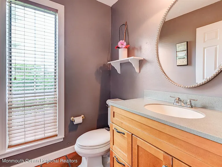 226 Teasdale Pl — Photo 15