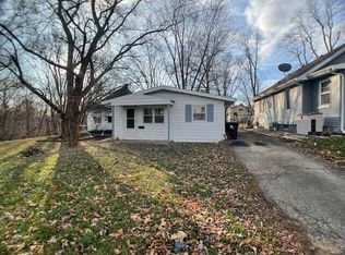 1414 E Fairoaks Ave, Peoria, IL 61603