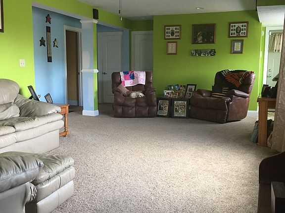 3rd image of 1640 Potts Ln