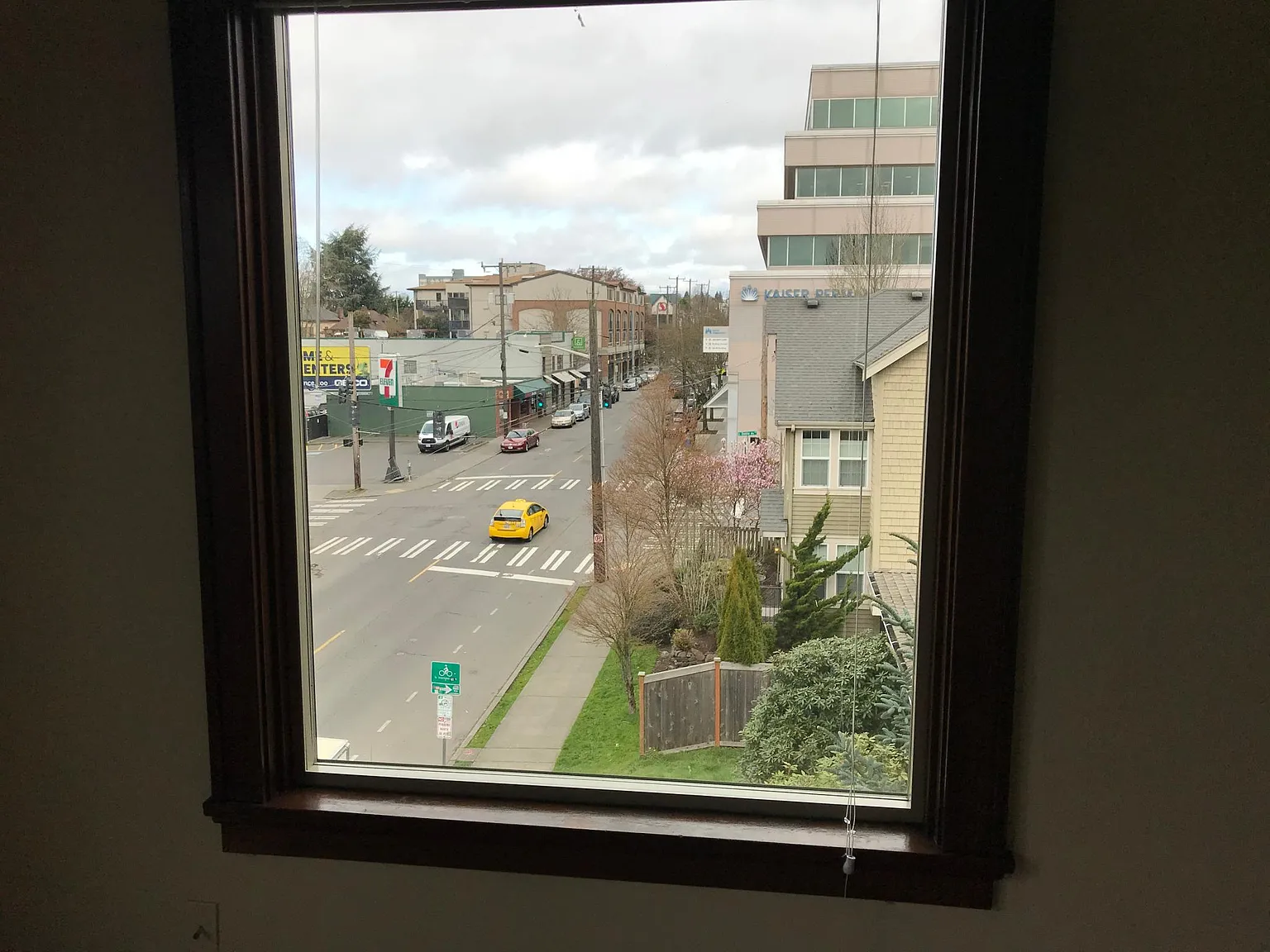 2 bed, 800 sqft, $2,365 — Photo 4