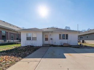 708 H Ave, Grundy Center, IA 50638