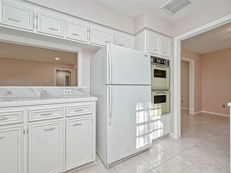 11503 High Star Dr — Photo 24