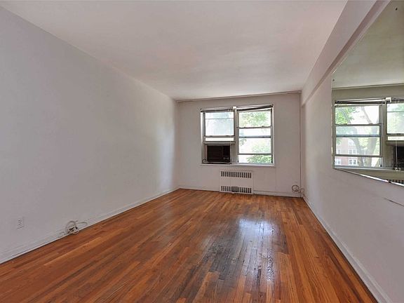 3rd image of 26-25 Union St #2G