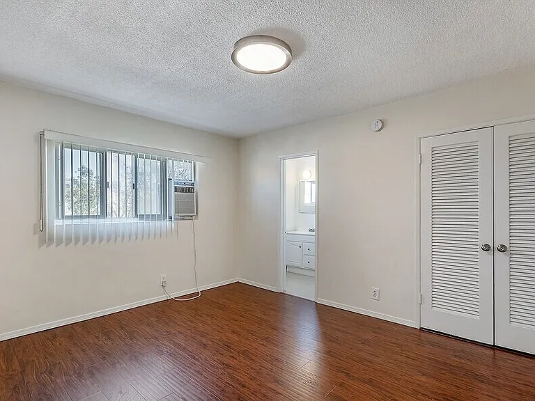 Sycamore Terrace — Photo 25