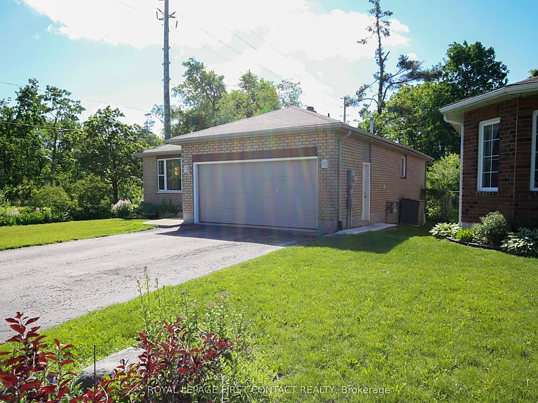 1 Benson Dr #LOWER — Photo 2