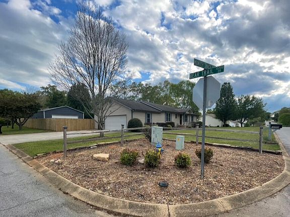 2nd image of 10550 Hunter Trace Dr