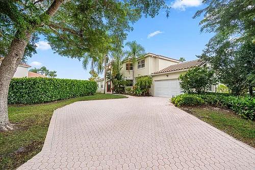 2104 Country Golf Dr Photo 1