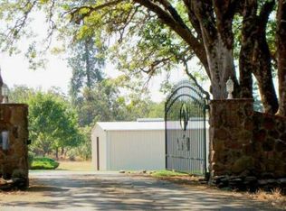 515 Timber Ln, Grants Pass, OR 97526