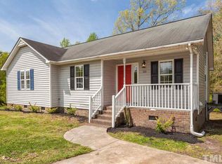 309 Dobro Ct, Zebulon, NC 27597