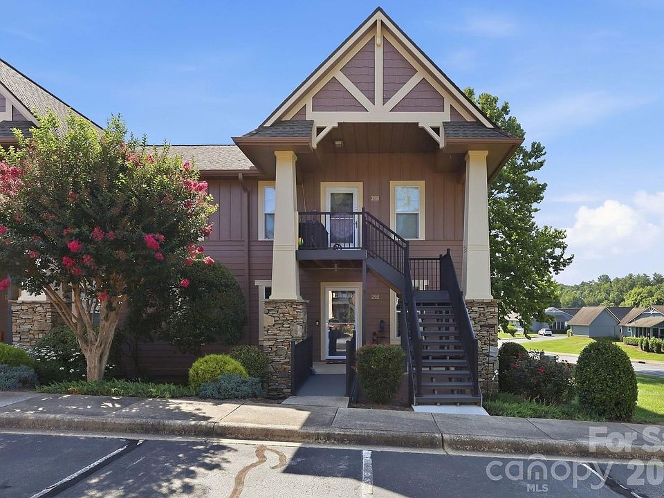 1st image of 2705 Deermouse Way