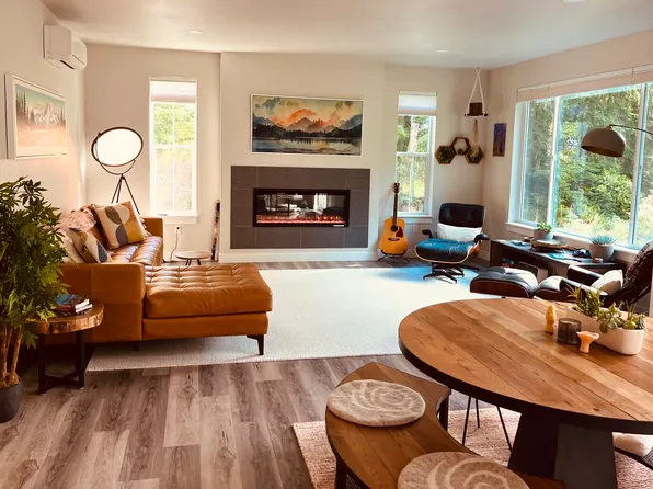 10416 107th Street Ct, Anderson Island, WA 98303