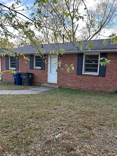 1608 Emerald St Photo 1